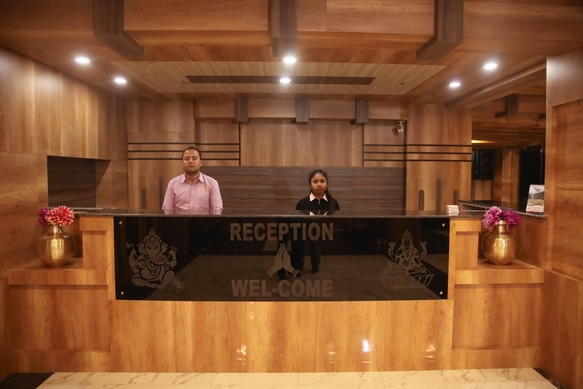 Hotel Royal Safari 사우라하 외부 사진