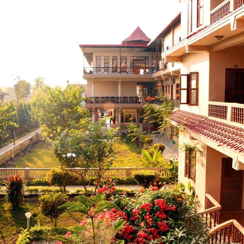 Hotel Royal Safari 사우라하 외부 사진