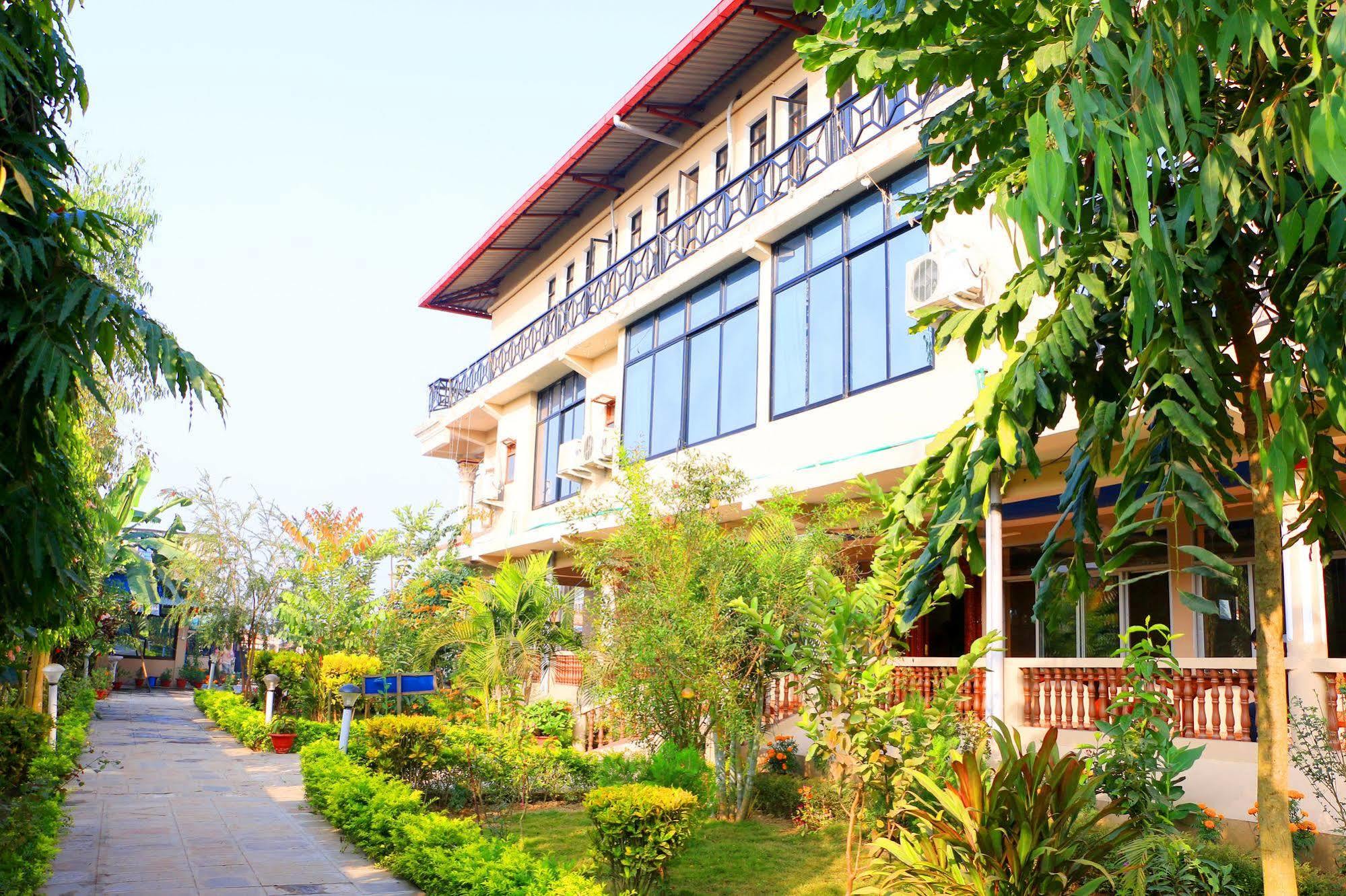 Hotel Royal Safari 사우라하 외부 사진